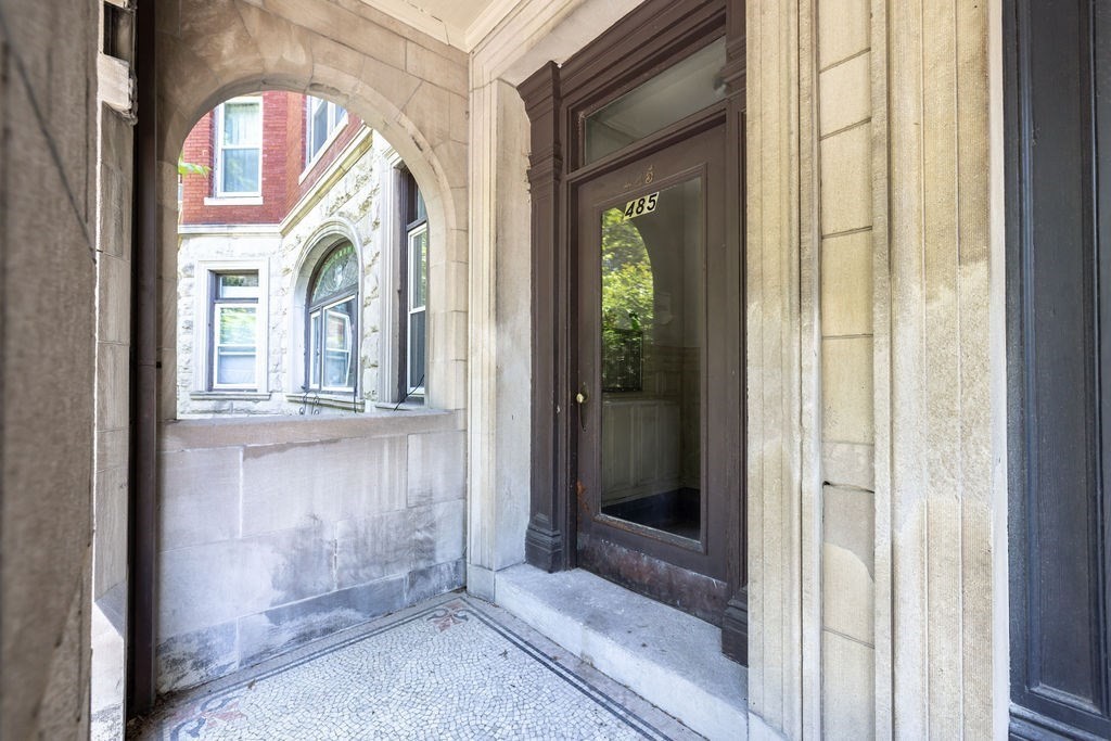 485 Washington St # 3 Property Photo 15