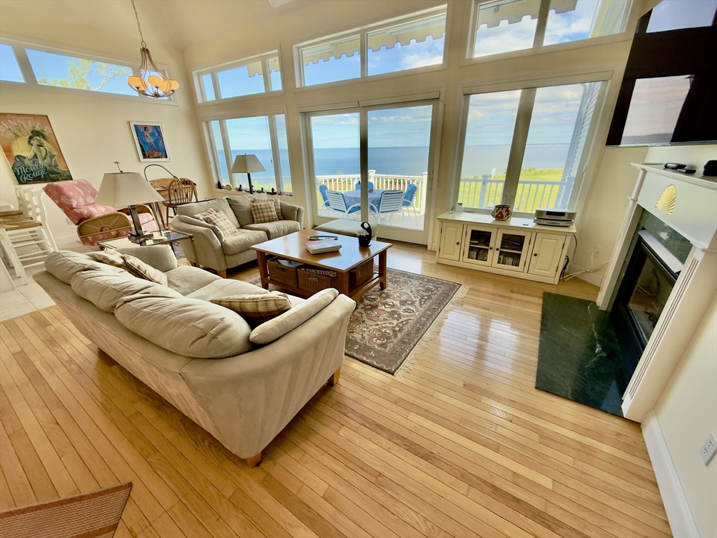 70 Sea Cliff Dr # 70 Property Photo 3