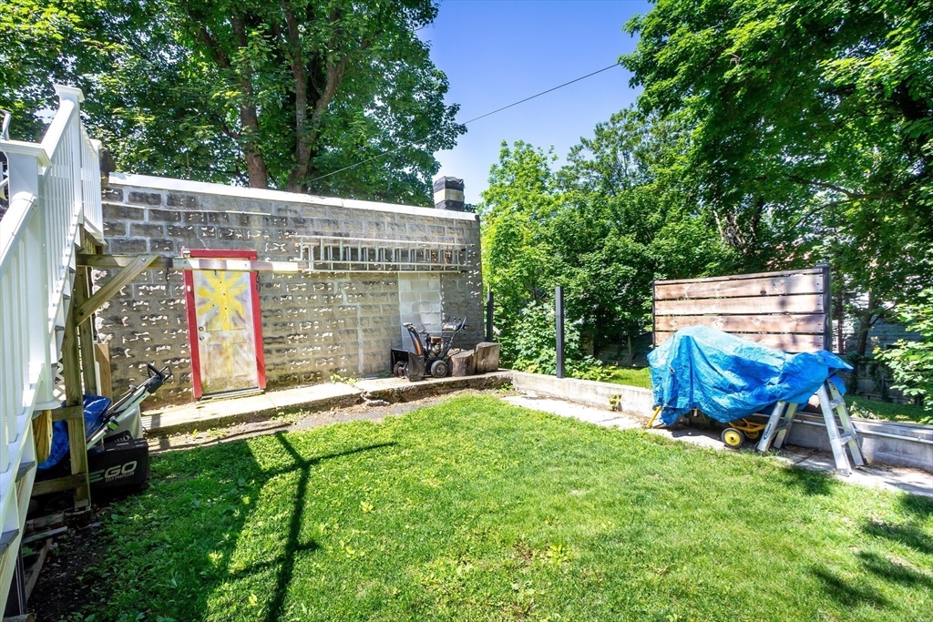 287 Walnut Ave Property Photo 30