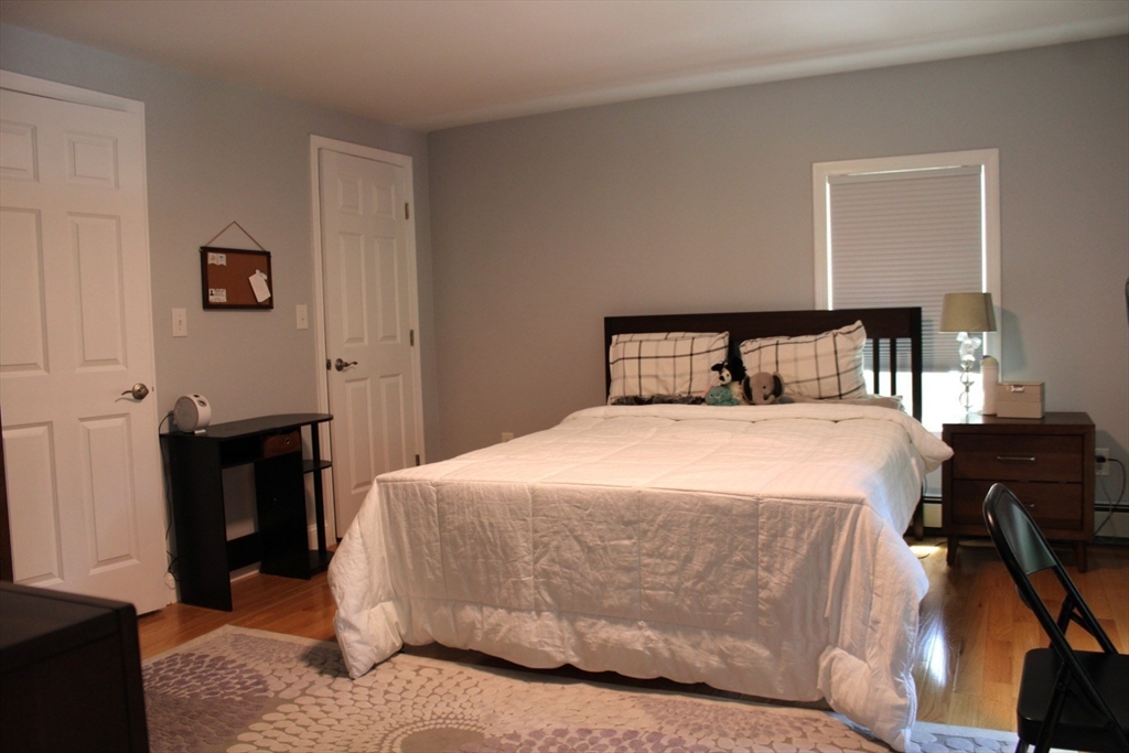 307 Main St Property Photo 16
