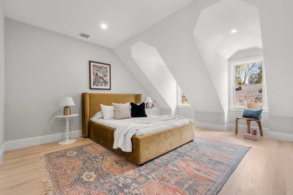 6 Revolutionary Road Property Photo 16