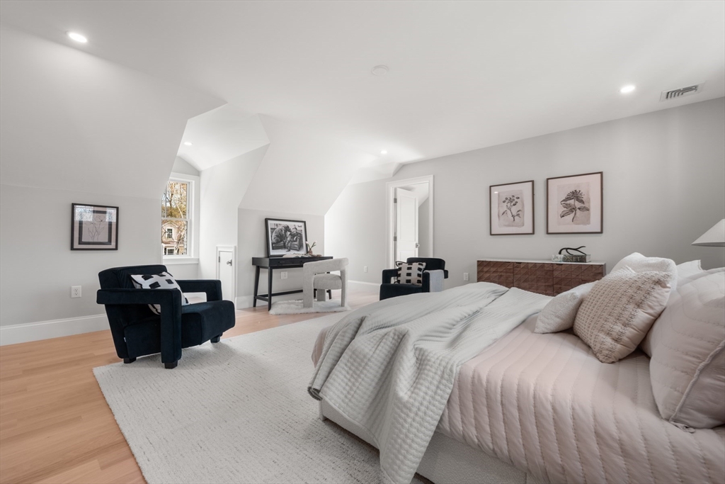 6 Revolutionary Road Property Photo 25