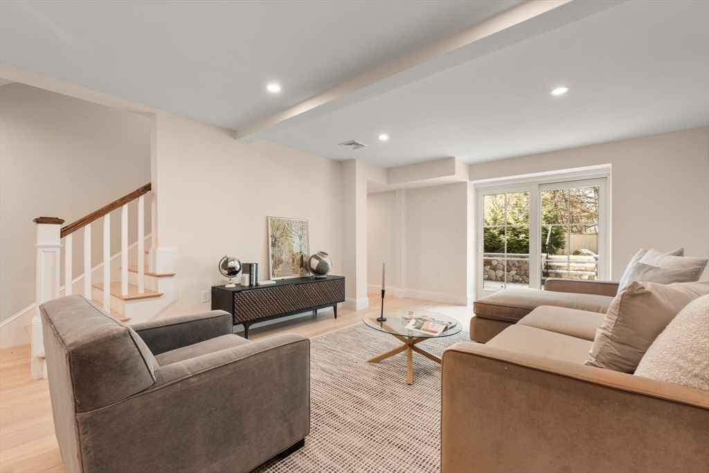 6 Revolutionary Road Property Photo 27