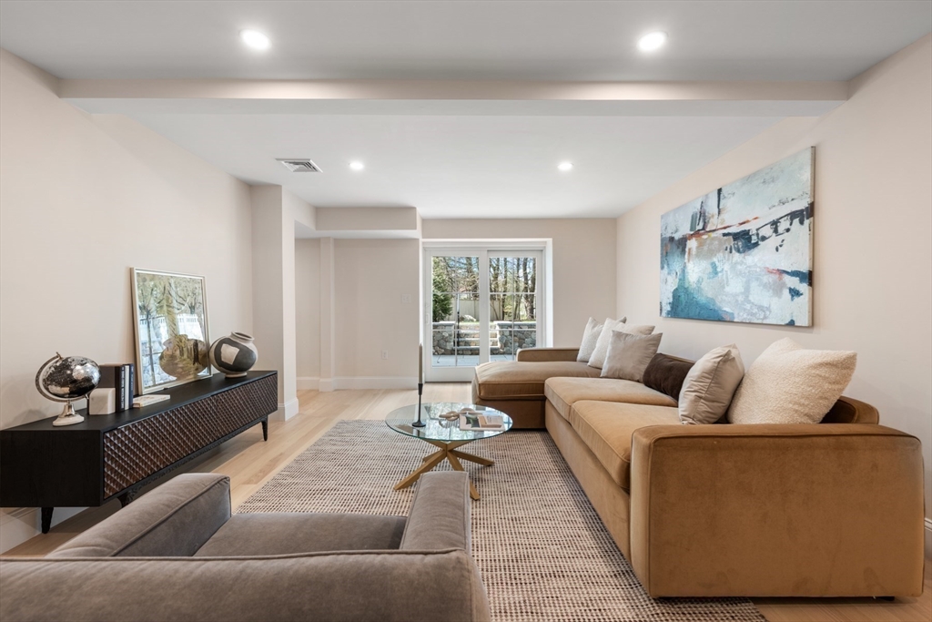 6 Revolutionary Road Property Photo 28