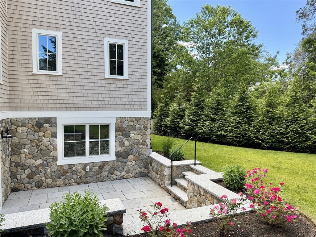 6 Revolutionary Road Property Photo 34