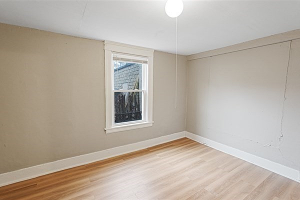 10 Ellsworth Property Photo 6