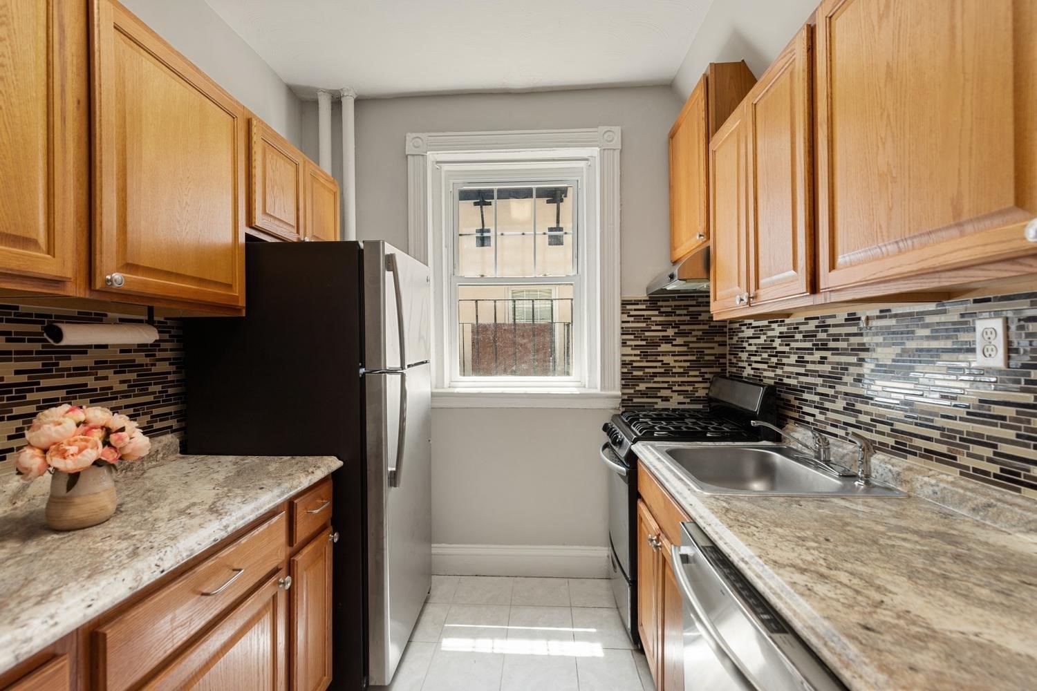 78 Glenville Ave # 9 Property Photo 1