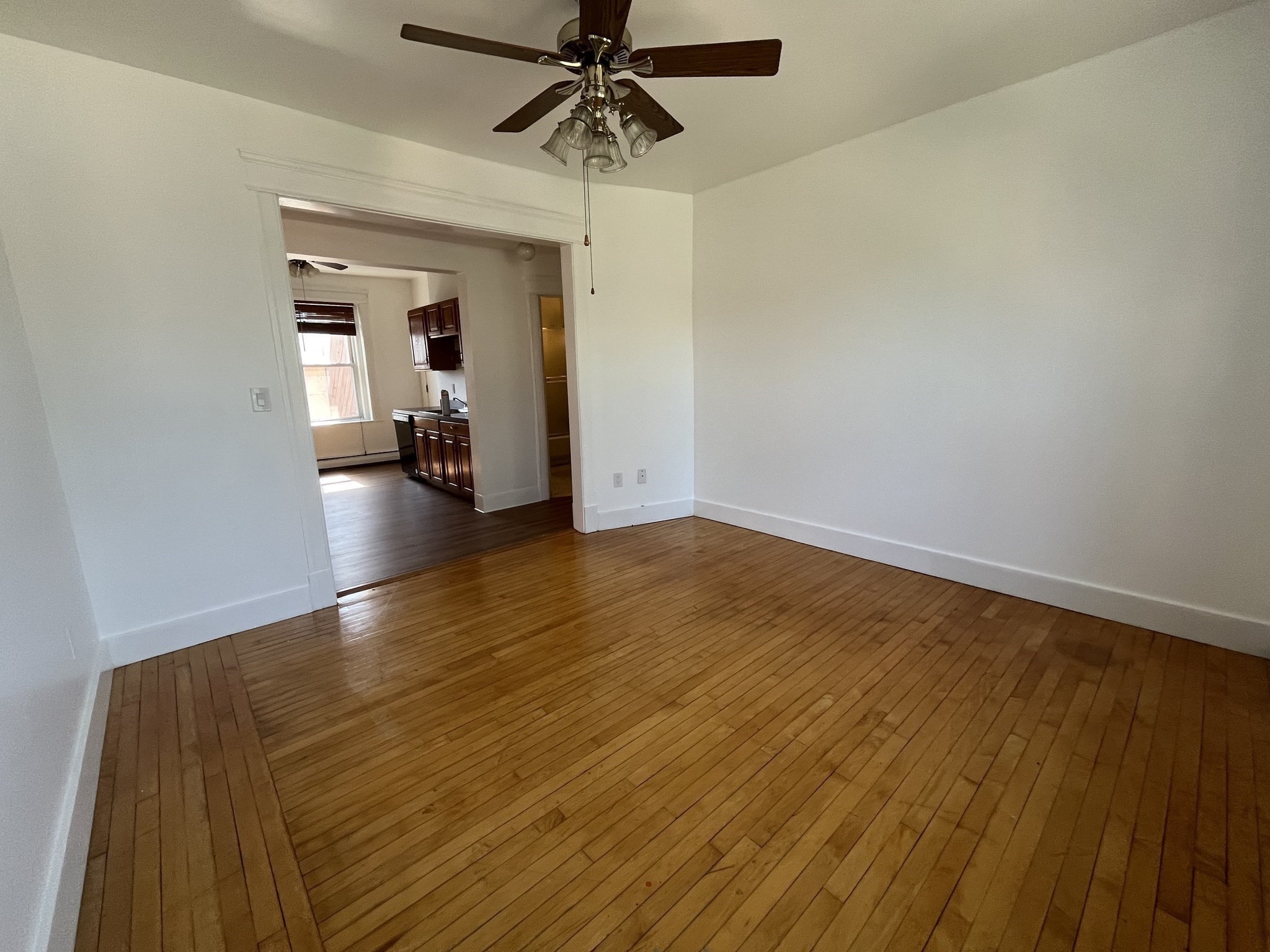 29 Irving Street # 8 Property Photo 4