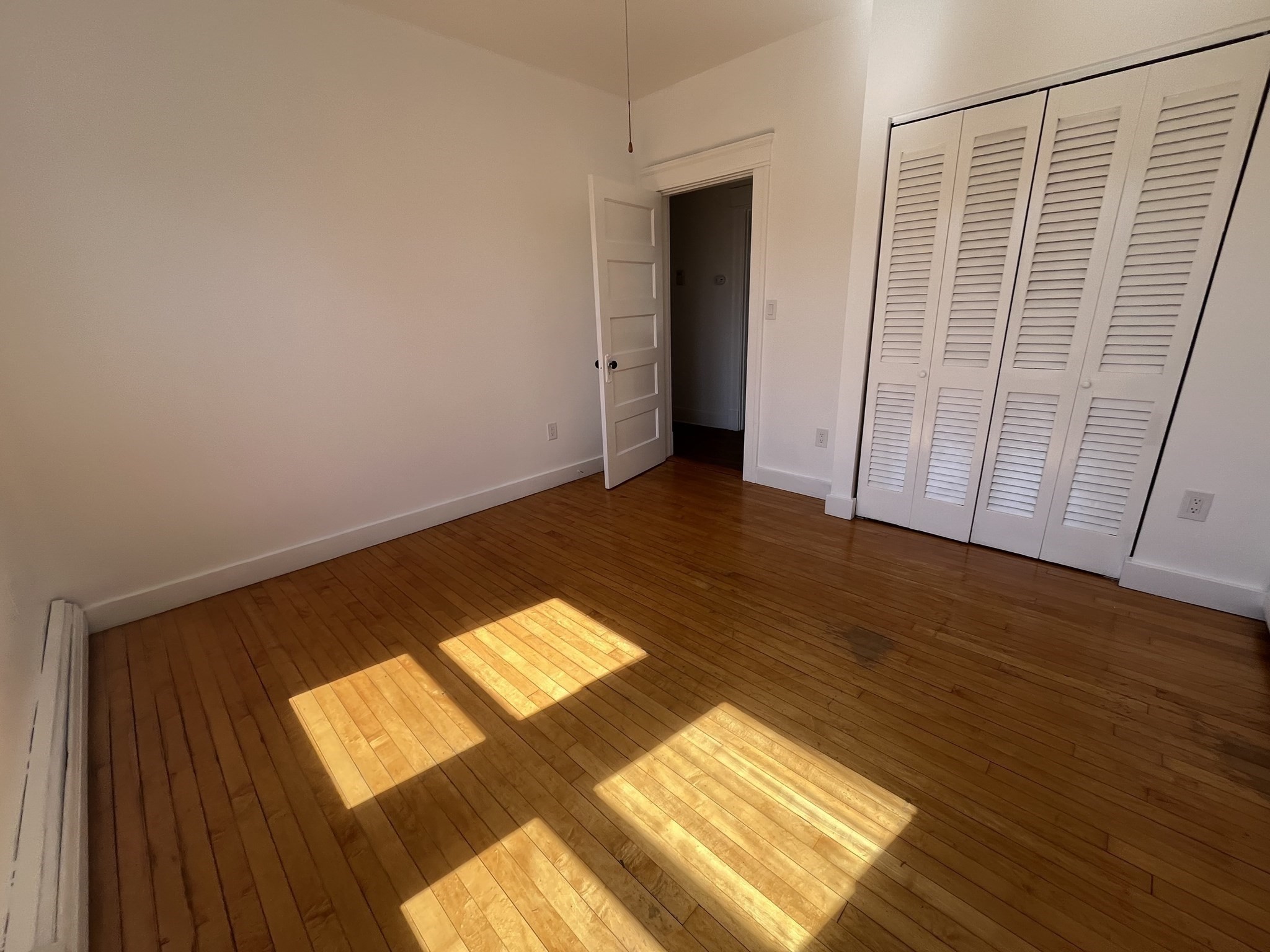 29 Irving Street # 8 Property Photo 12