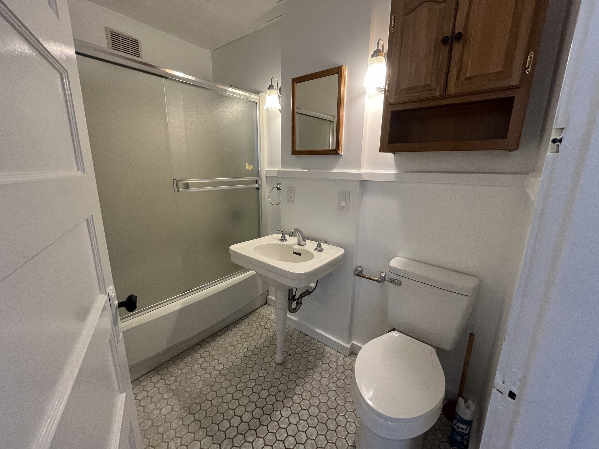 29 Irving Street # 8 Property Photo 19