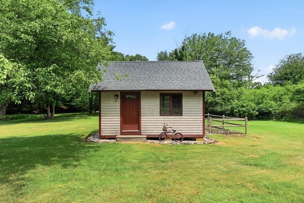 136 South Pleasant Property Photo 28