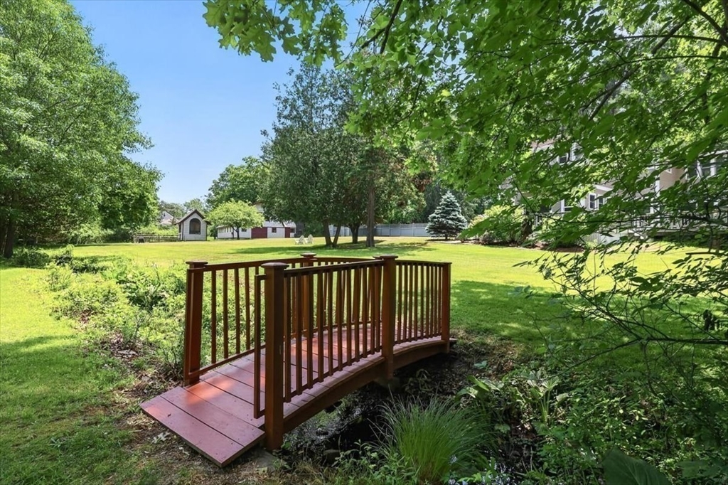 136 South Pleasant Property Photo 39
