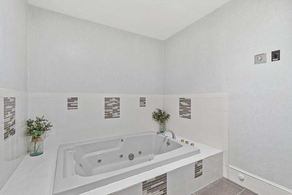 128 Prospect Ave Property Photo 24