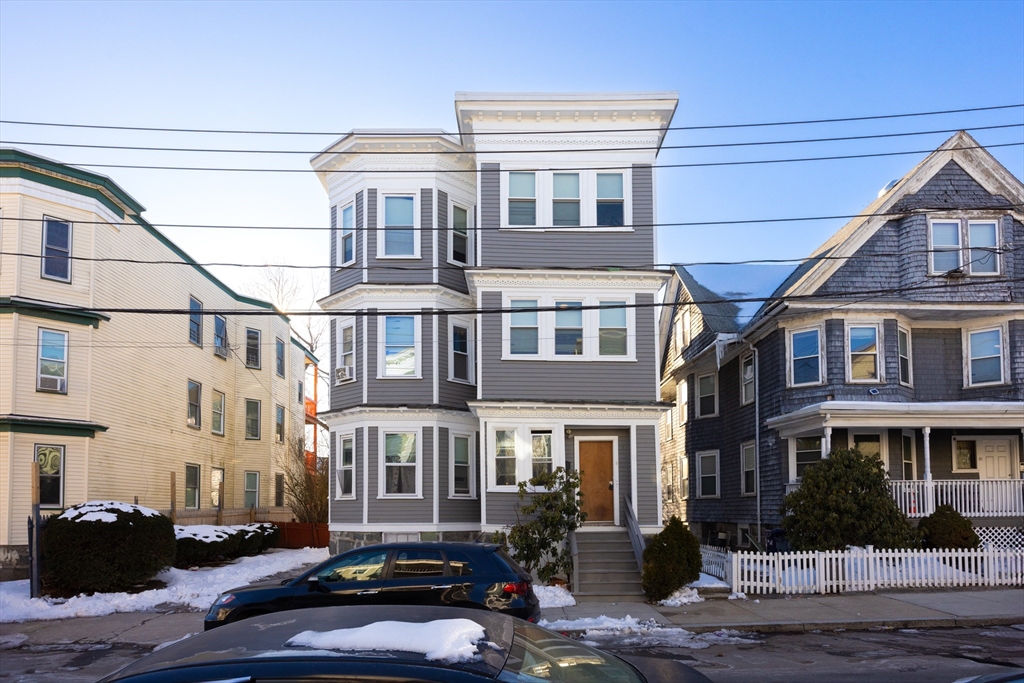 55 Spencer Street Property Photo 1