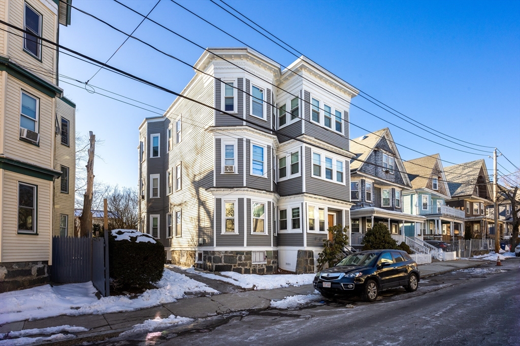 55 Spencer Street Property Photo 2