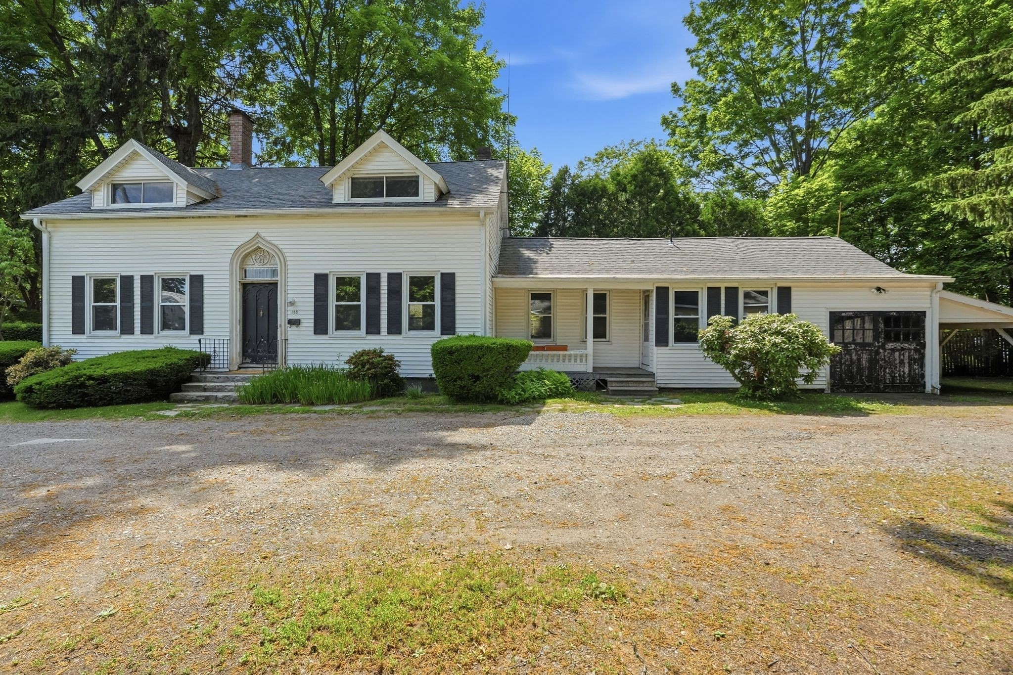 155 Amity St Property Photo 2