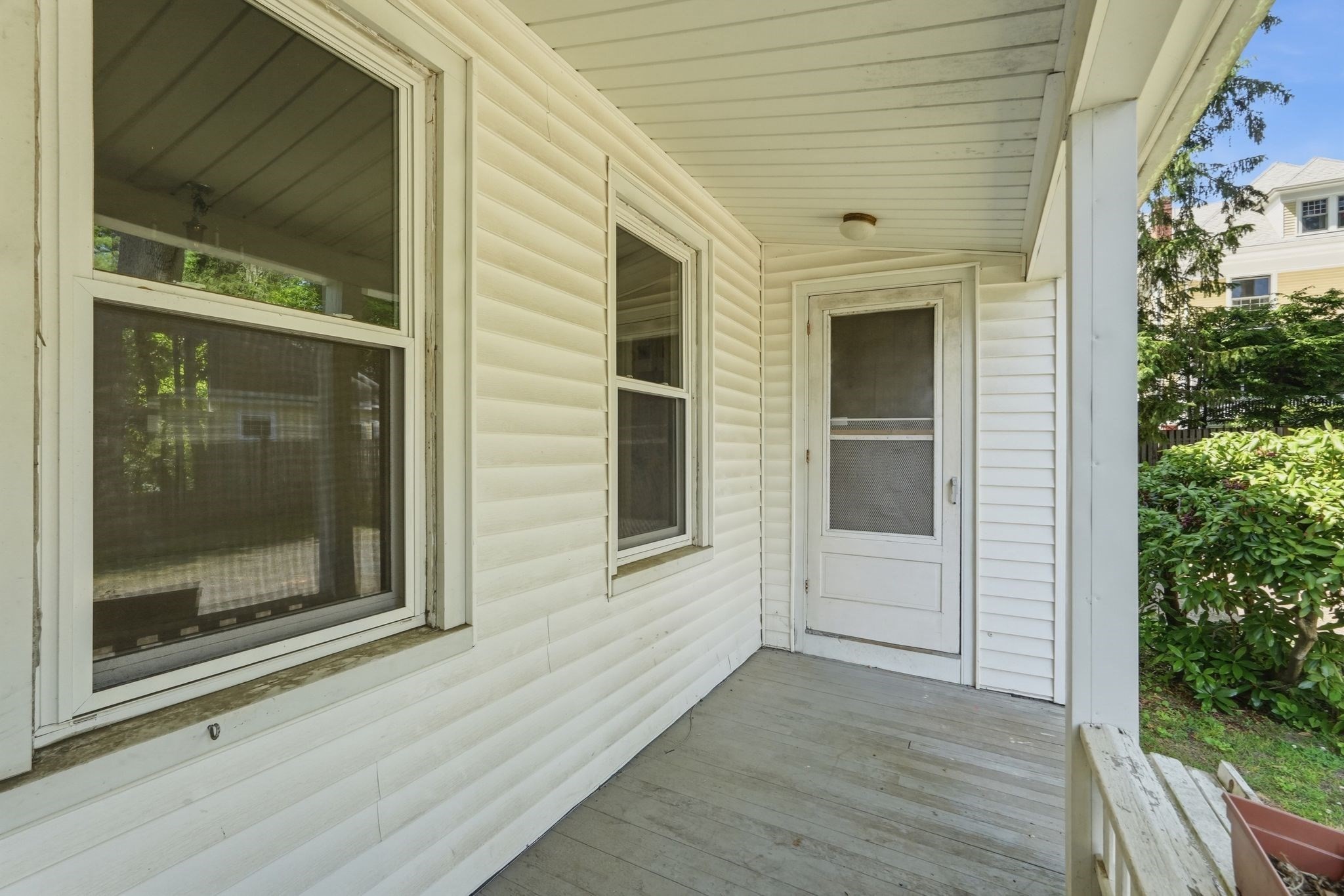 155 Amity St Property Photo 3