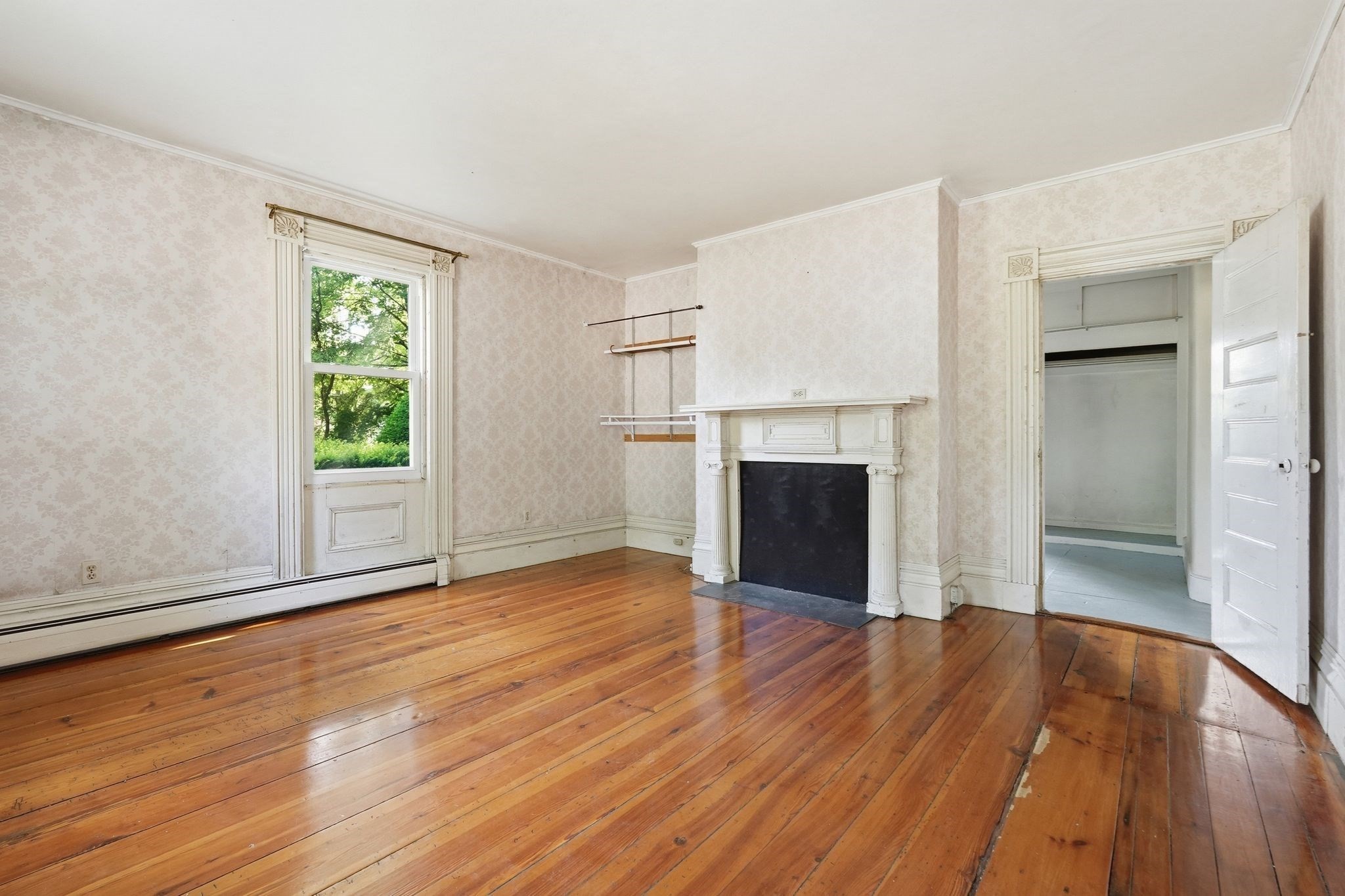 155 Amity St Property Photo 9
