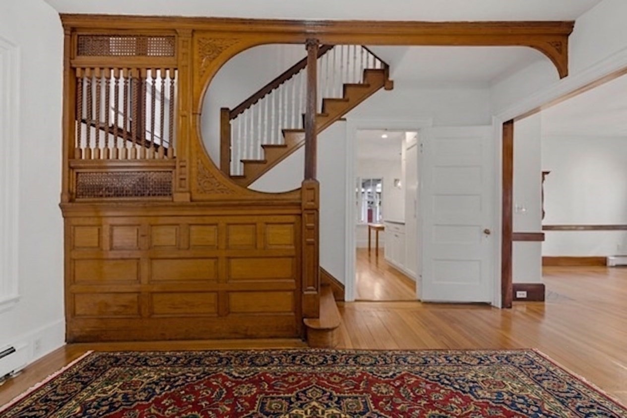 191 Davis Ave Property Photo 5