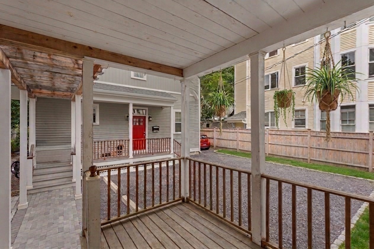 191 Davis Ave Property Photo 20