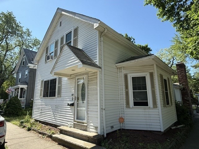60 Denver Street Property Photo 2