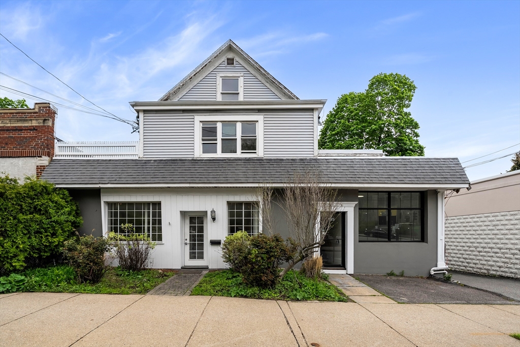 1205 Massachusetts Ave Property Photo 1