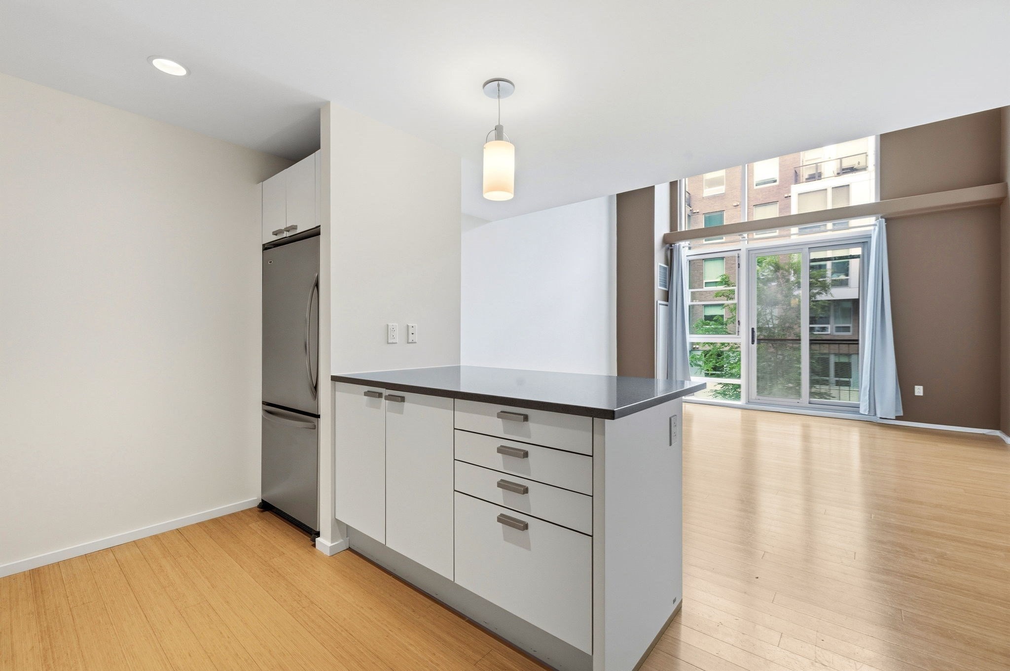 1 Earhart St # 309 Property Photo 3