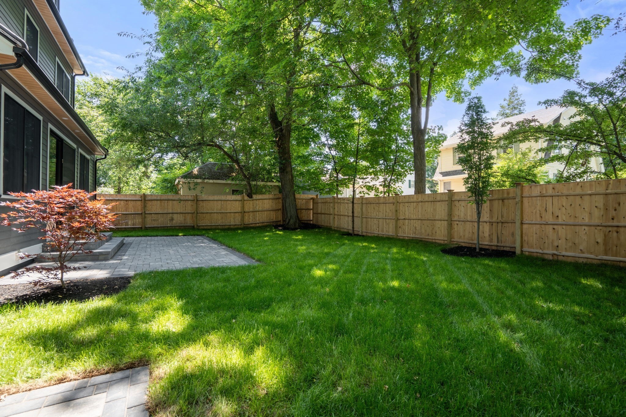 51 Davis Ave Property Photo 40