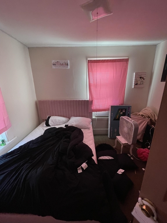 19 Vigeant St Property Photo 14