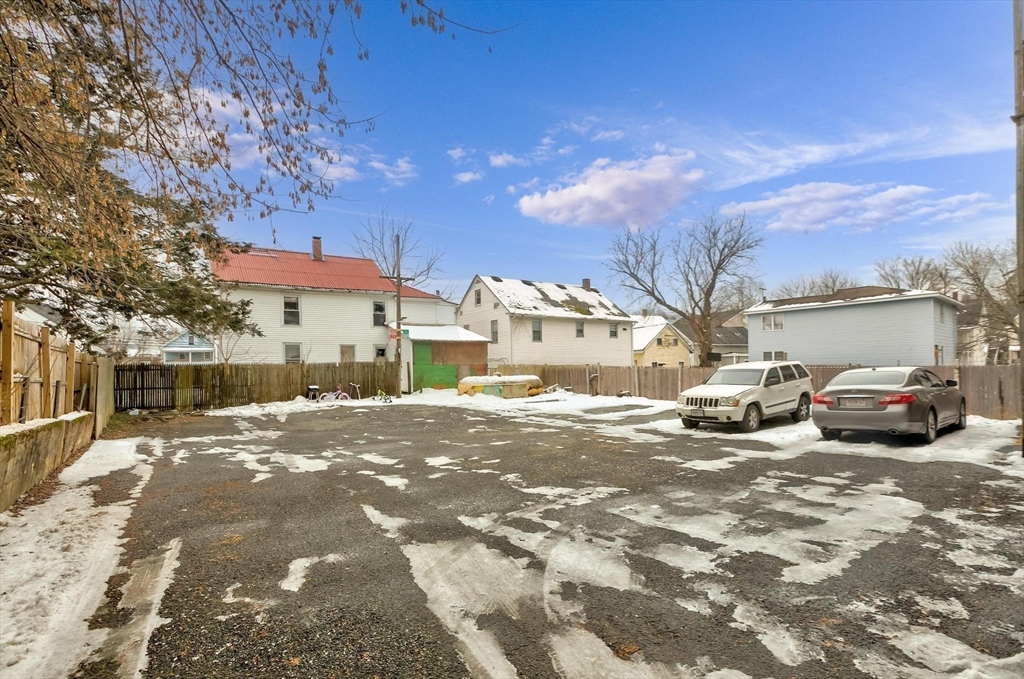 19 Vigeant St Property Photo 35