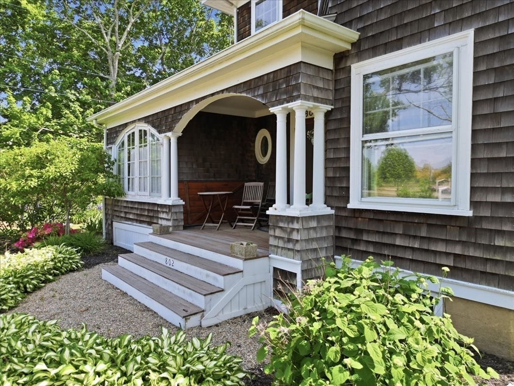 802 State Rd Property Photo 5