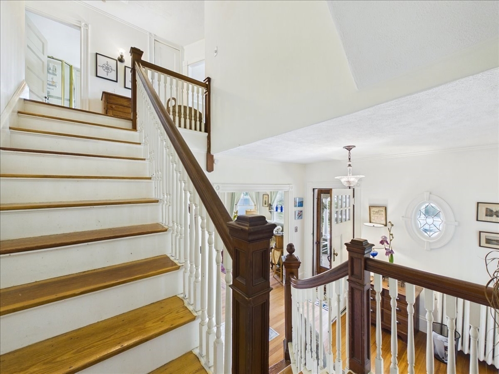 802 State Rd Property Photo 13