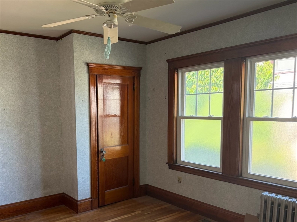 16 Glenwood Ave Property Photo 12