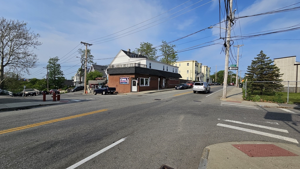 46 Howard St Property Photo 1