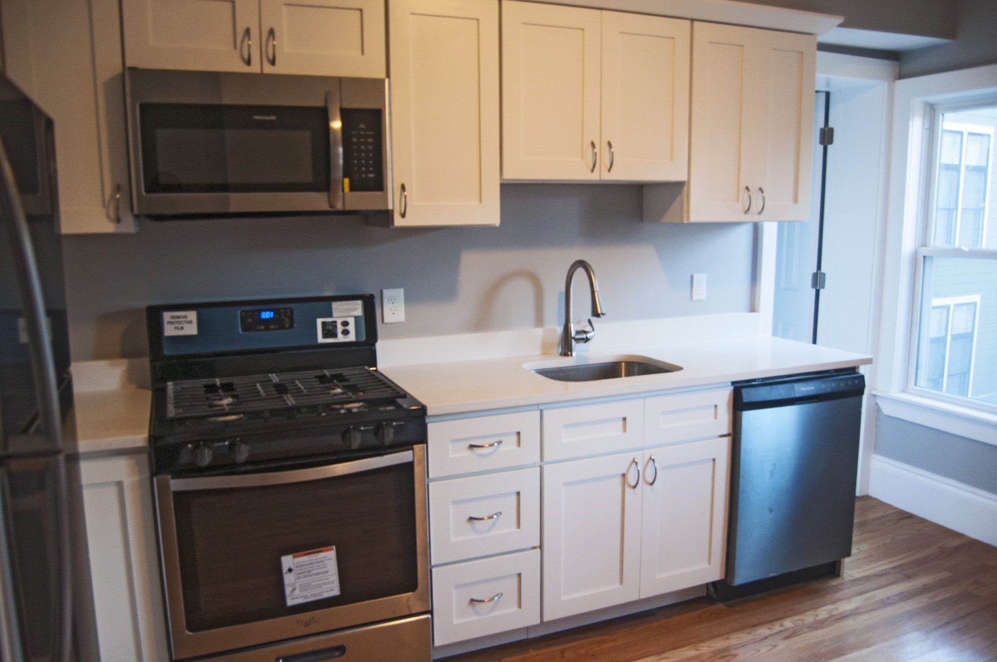 1 Mount Pleasant Place # 2 Property Photo 1