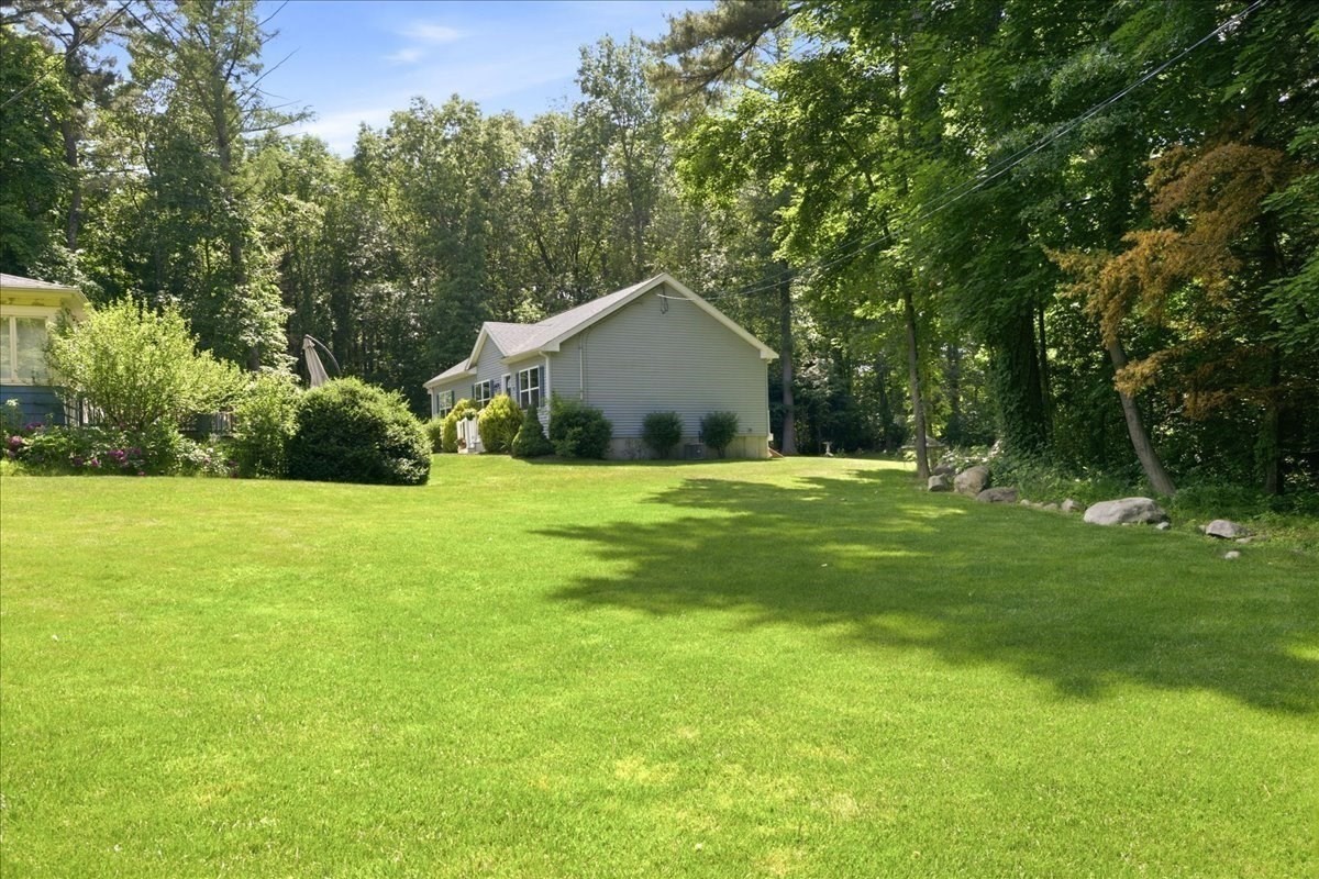85 Lewis Ave Property Photo 37