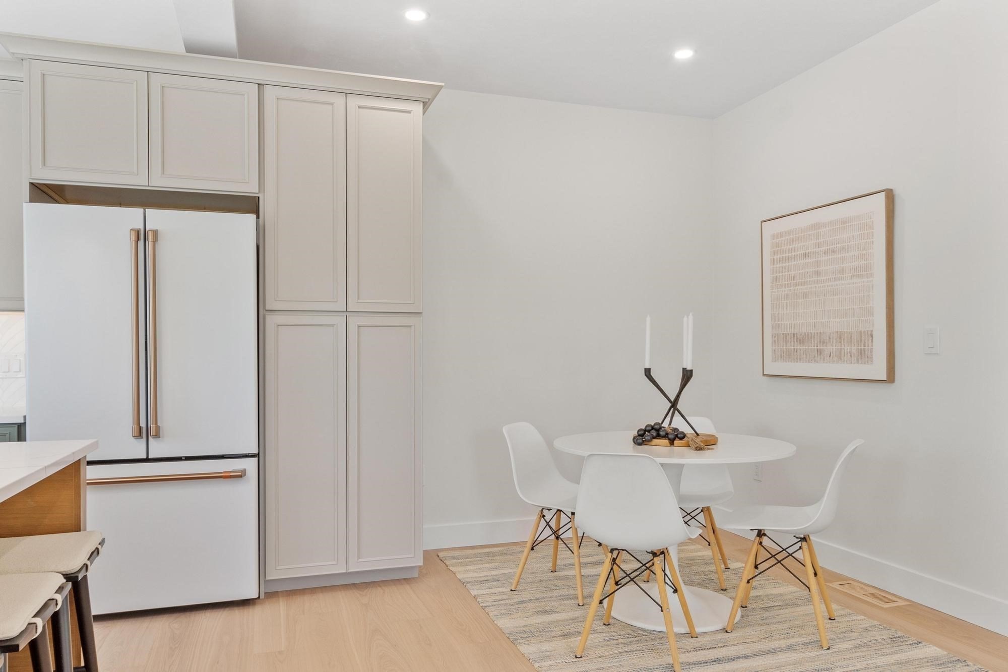 60 Neillian Street # 60 Property Photo 9