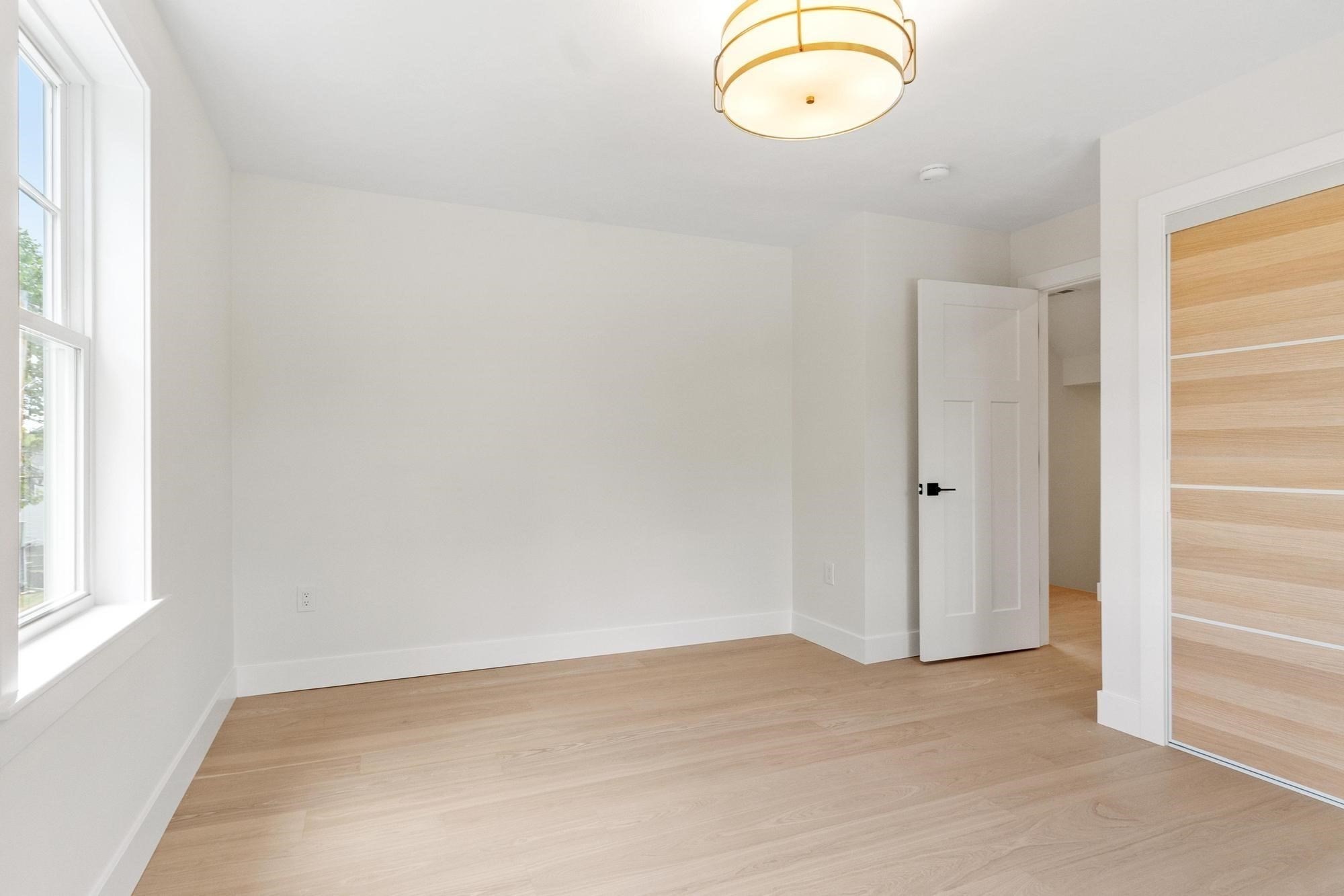 60 Neillian Street # 60 Property Photo 20