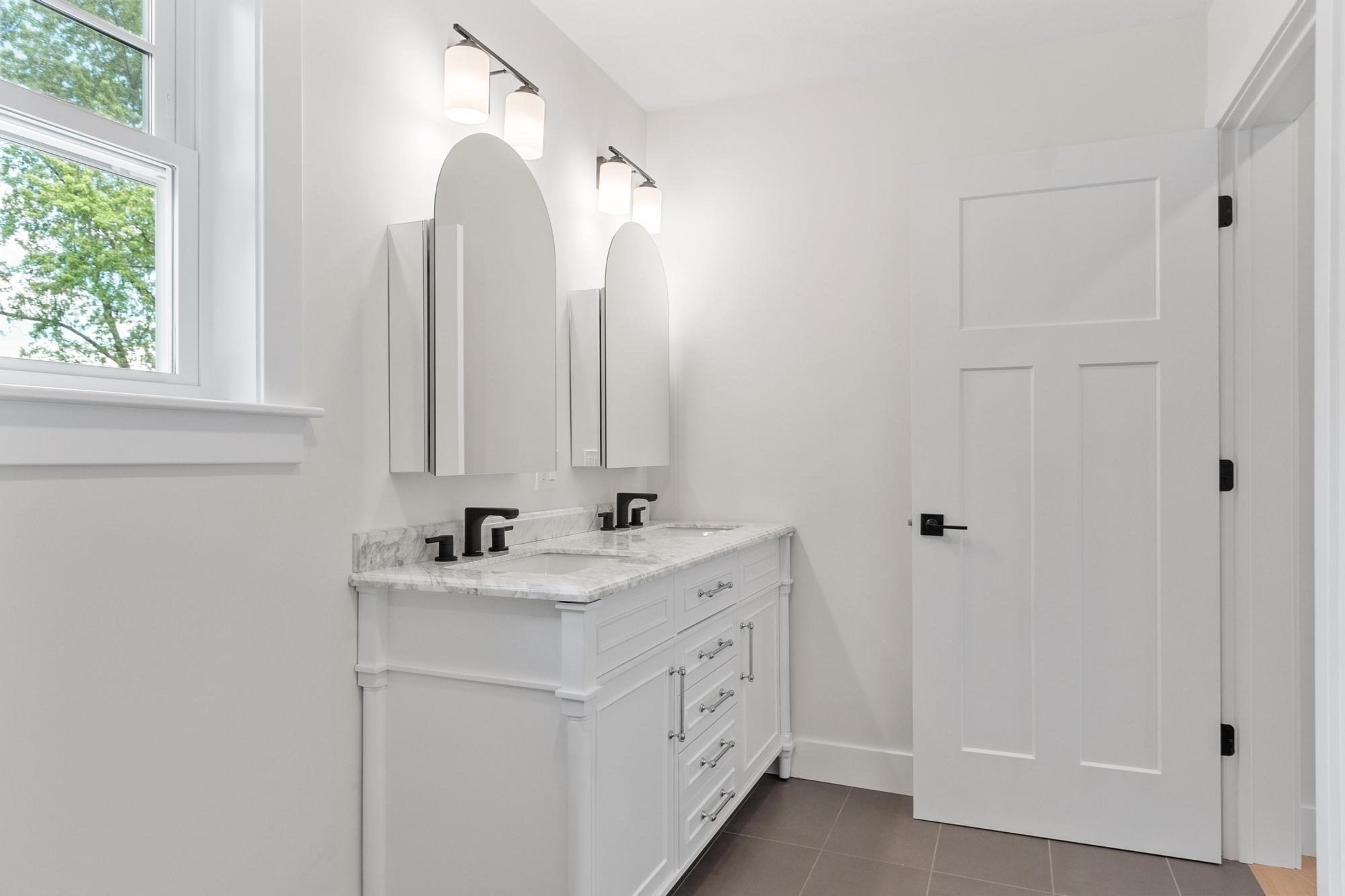 60 Neillian Street # 60 Property Photo 23