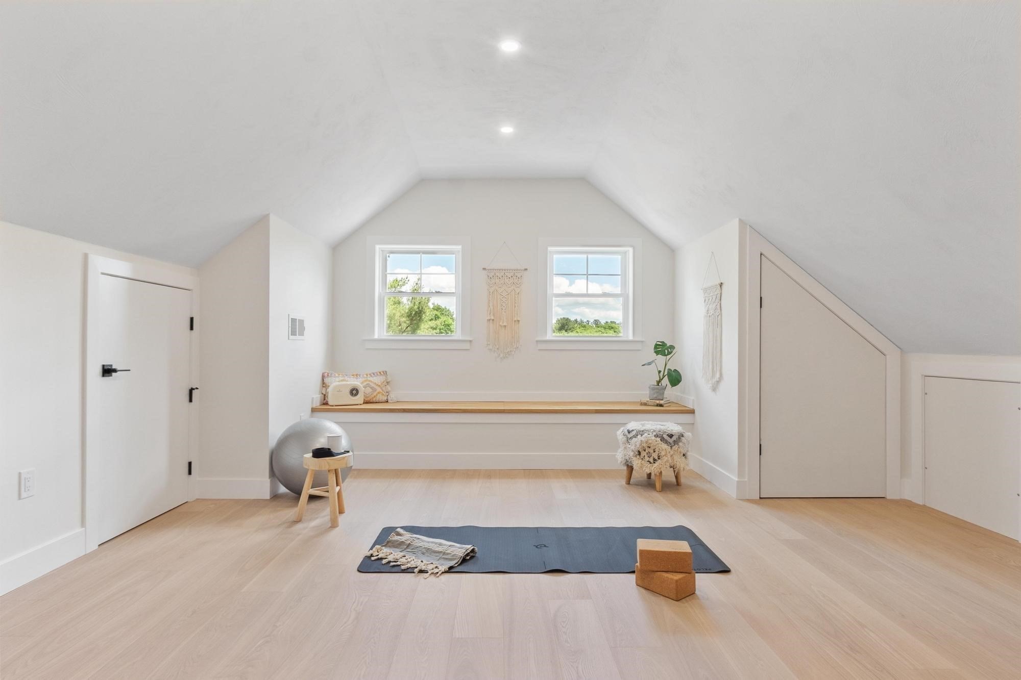 60 Neillian Street # 60 Property Photo 28