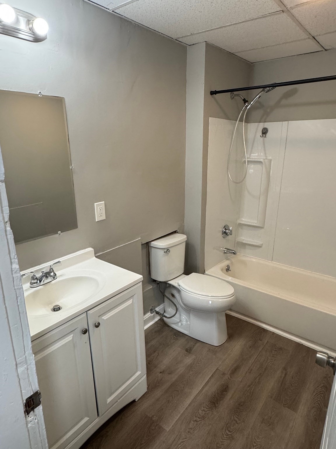 135 Lafayette Sq Property Photo 12