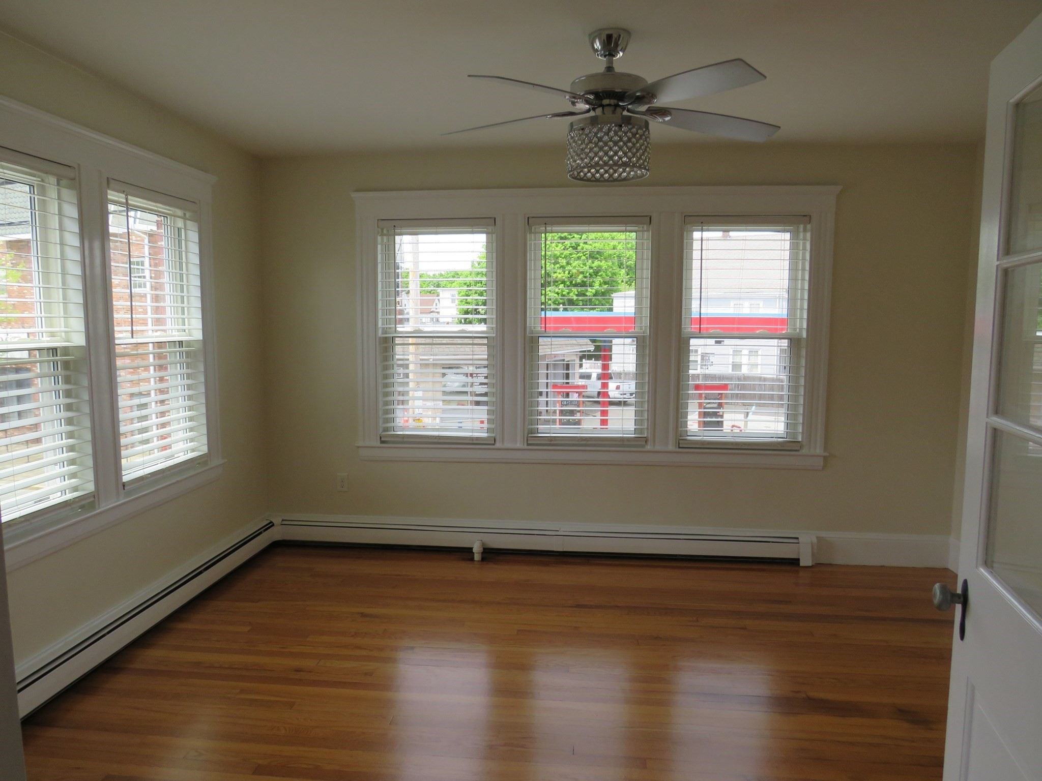 1188 Washington Street # 3 Property Photo 6