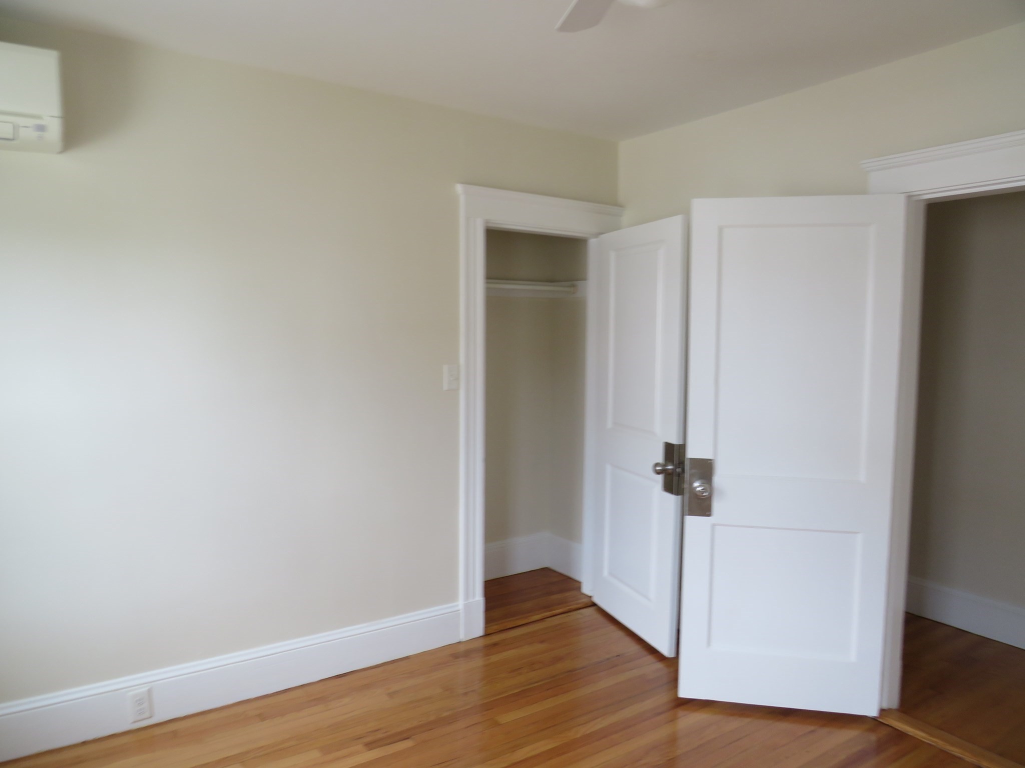 1188 Washington Street # 3 Property Photo 11