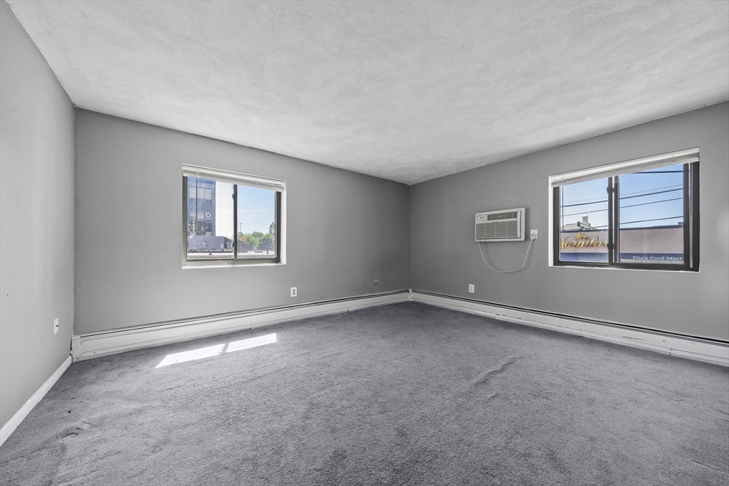 7 Park Ave # 23 Property Photo 10