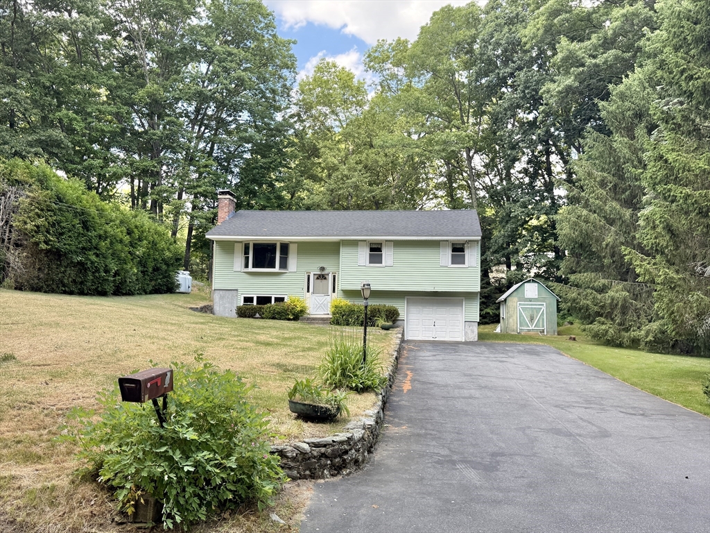 6 Carroll Ave Property Photo 1