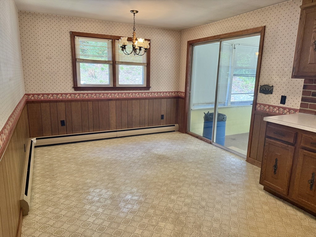 6 Carroll Ave Property Photo 14