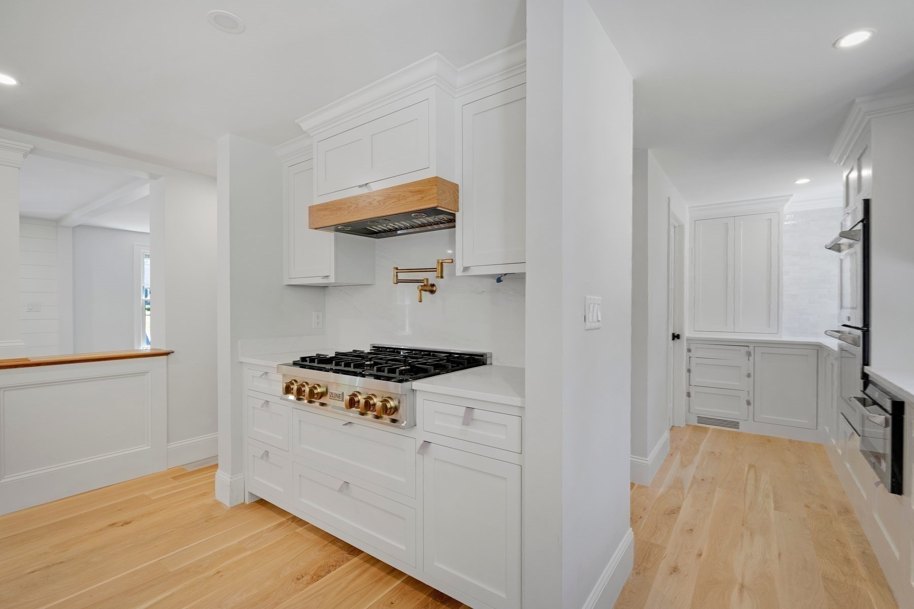 41 Westford Farm Rd Property Photo 9