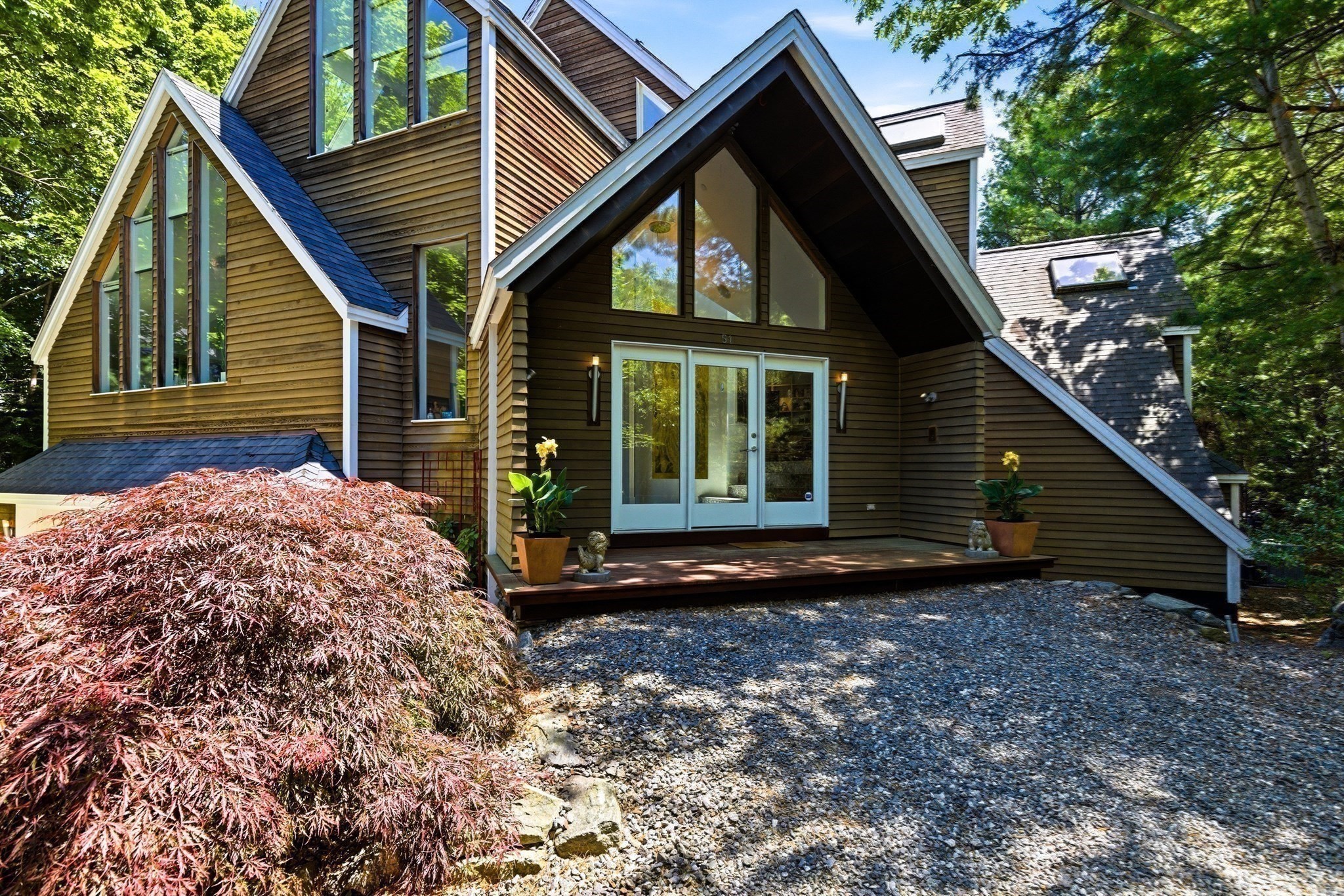 51 Deer Path Property Photo 1