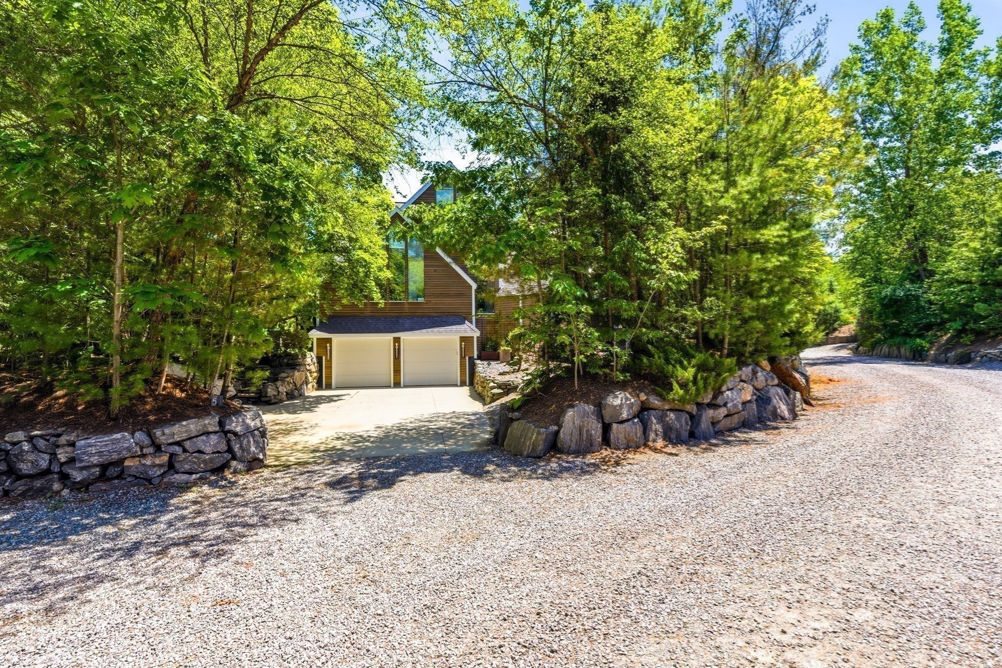 51 Deer Path Property Photo 35