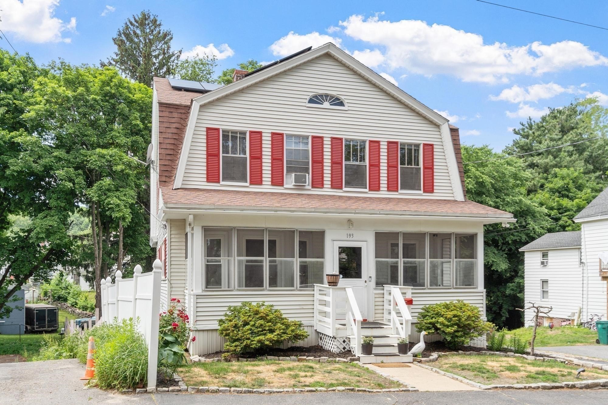 193 Milk St Property Photo 7
